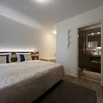 Gaestehaus An Der Sempt & Apartements 4*