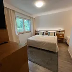 Gaestehaus An Der Sempt & Apartements 4* Erding