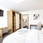 Gaestehaus An Der Sempt & Apartements Gæstehus 4*