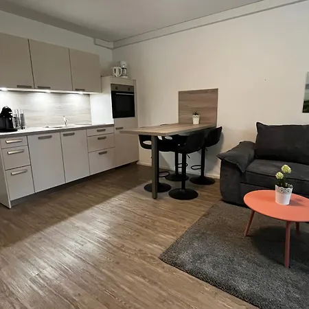 Gaestehaus An Der Sempt & Apartements 招待所
