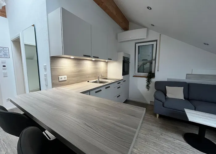 Gaestehaus An Der Sempt & Apartements 埃尔丁
