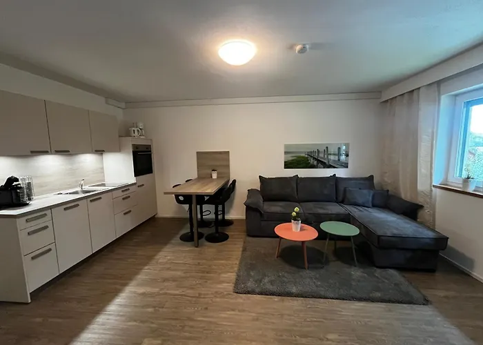 招待所 Gaestehaus An Der Sempt & Apartements 埃尔丁
