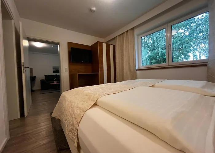 Gaestehaus An Der Sempt & Apartements 埃尔丁
