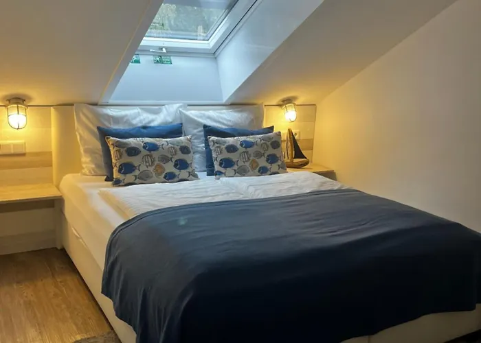 招待所 Gaestehaus An Der Sempt & Apartements 埃尔丁