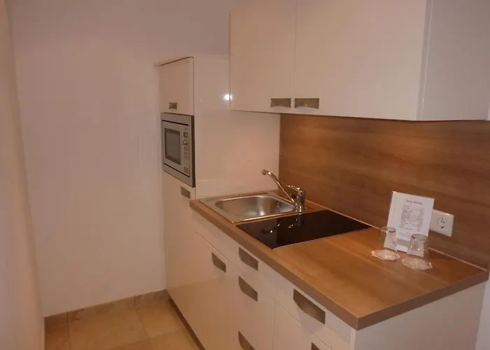 Gaestehaus An Der Sempt & Apartements 埃尔丁