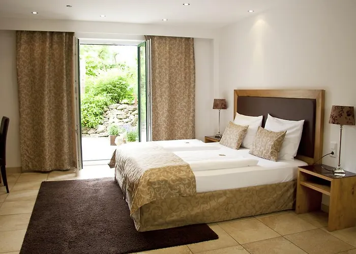 招待所 Gaestehaus An Der Sempt & Apartements 埃尔丁