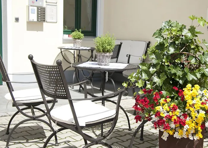 Gaestehaus An Der Sempt & Apartements 4* 埃尔丁