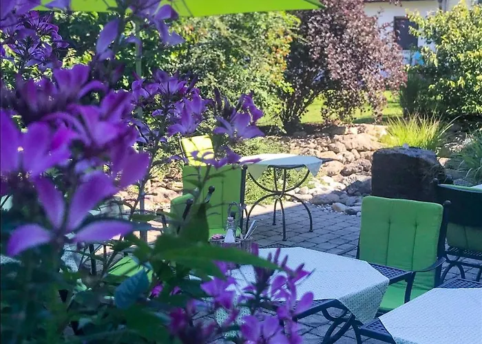 Gaestehaus An Der Sempt & Apartements 4* 埃尔丁