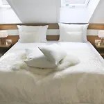Gaestehaus An Der Sempt & Apartements 4*