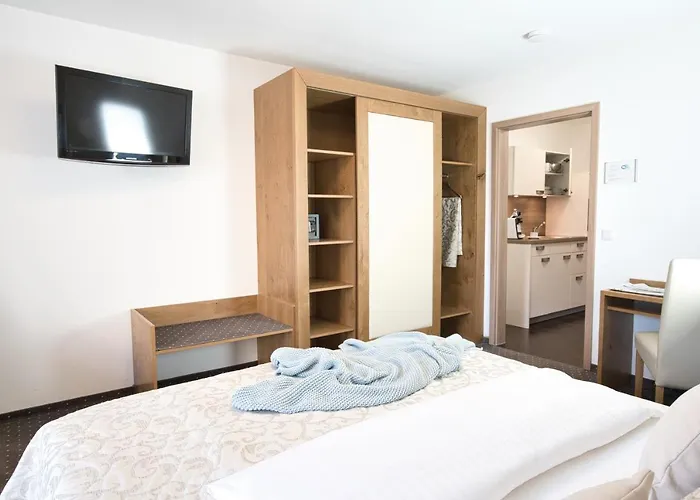 Gaestehaus An Der Sempt & Apartements Έρντινγκ